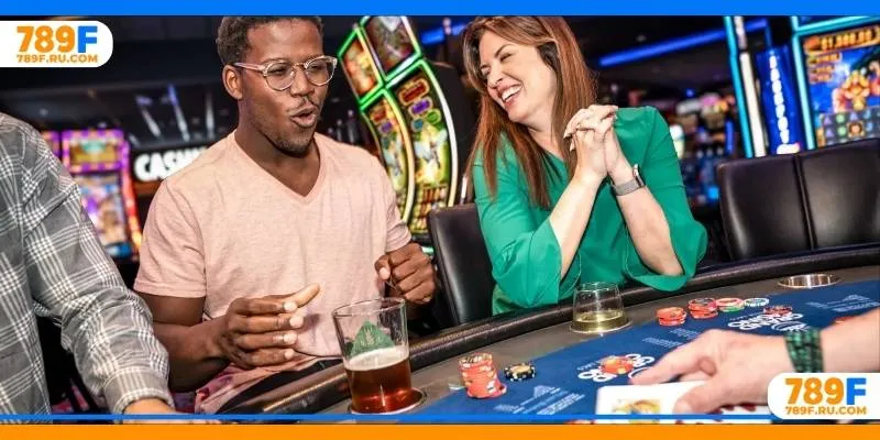 Casino trực tuyến 789F chuẩn quốc tế với dealer thật và nhiều trò chơi